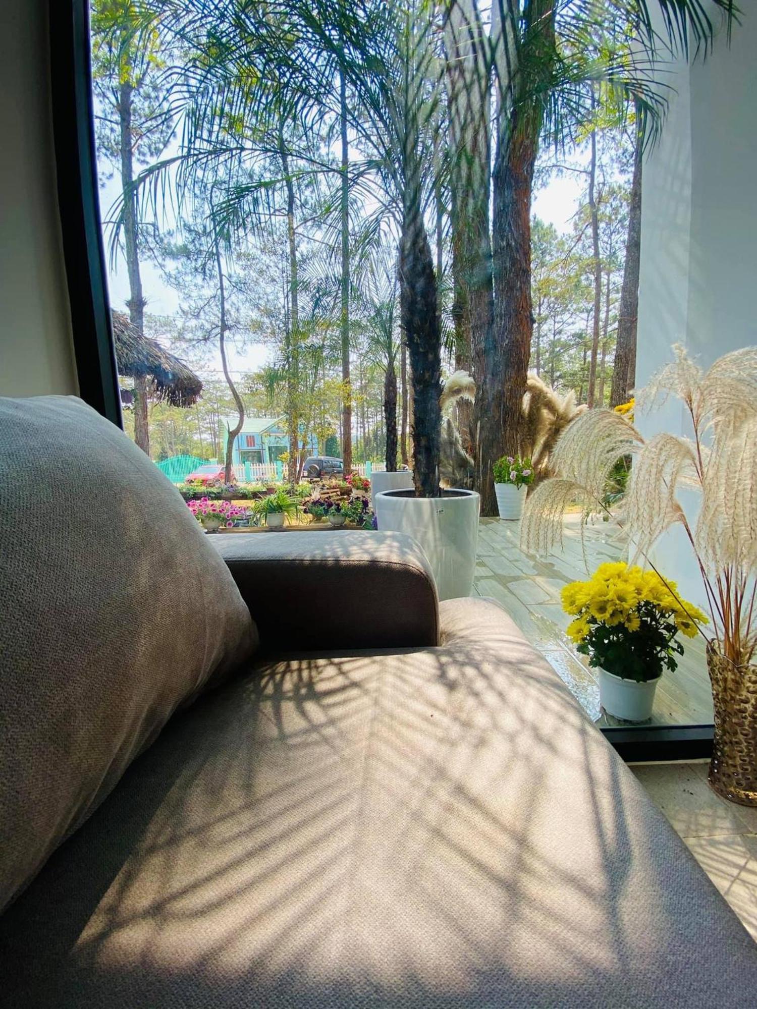 S'Nghe Homestay Mang Den Kon Von Kla Extérieur photo